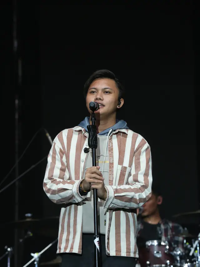 [Fimela] Rizky Febian