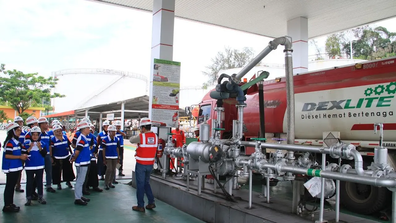 Finalis CJA Diberi Kesempatan Langsung Oleh Pertamina untuk Eksplor Kegiatan di TBBM