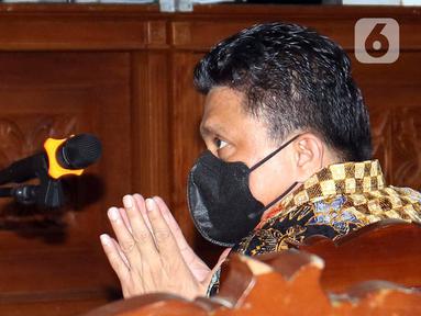 Tersangka kasus pembunuhan berencana Ferdy Sambo jalani sidang di Pengadilan Negeri Jakarta Selatan, Senin (17/10/2022). Ferdy Sambo bersama tiga tersangka lainnya akan menjalani sidang perdana kasus pembunuhan berencana  terhadap Brigiadir J.(Liputan6.com/Herman Zakharia)