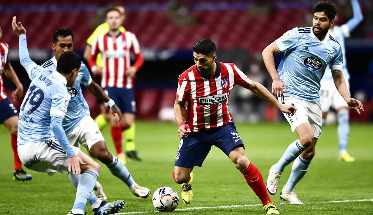 Luis Suarez yang memborong dua gol pada laga itu harus puas timnya hanya bermain imbang 2-2 atas tamunya Celta Vigo di Stadion Wanda Metropolitano. (AP Photo/Jose Breton)