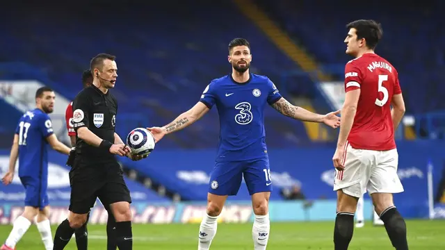 Harry Maguirre, Olivier Giroud