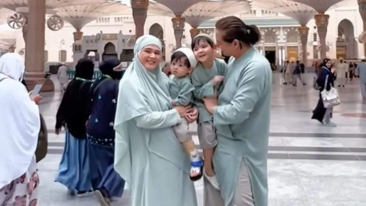 Potret Shaquille dan Jourell dipuji memiliki paras tampan.<br>