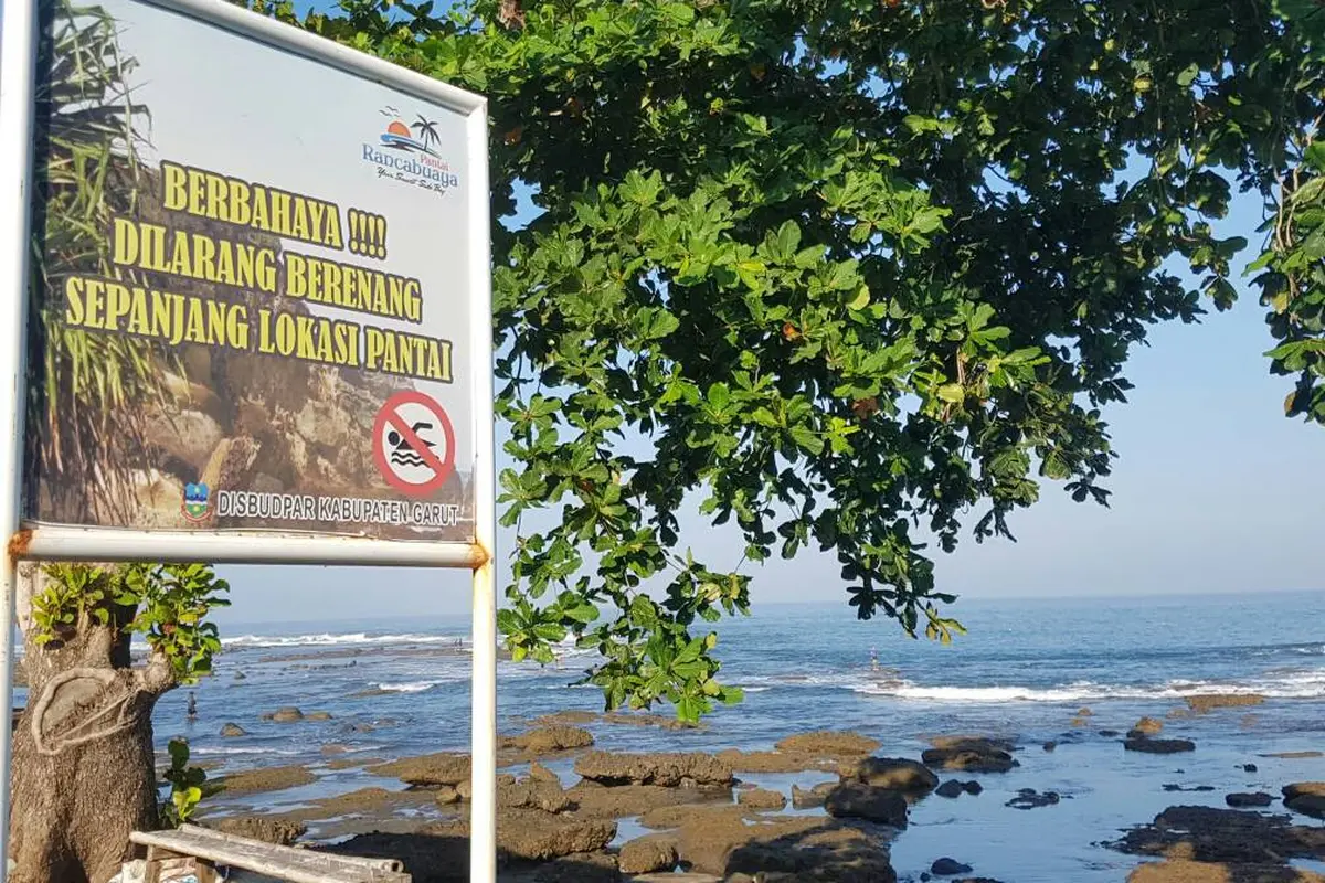 Ombak Ganas Pantai Selatan Garut Gulung 13 Santri Asal Depok