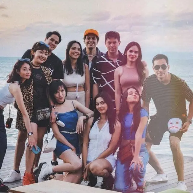 10 Potret Kebersamaan Kevin Julio dan Imelda Therinne yang Kini Go Publik
