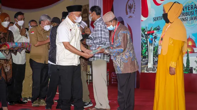 Menkop UKM Dorong UKM Mart Ponpes Assalam Jadi Laboratorium Kewirausahaan 