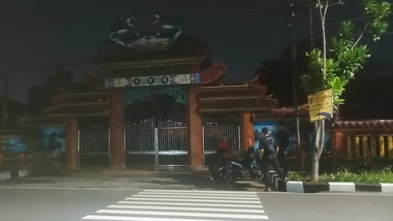 kelenteng Tuban