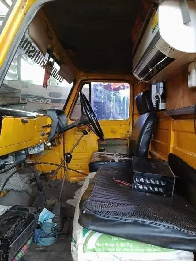 6 Potret Cara Nyeleneh Pasang AC di Tempat Tak Biasa Ini Bikin Tepuk Jidat