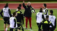 Del Bosque Latih Spanyol Hingga 2016