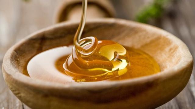 Ilustrasi madu. The Sleuth Journal