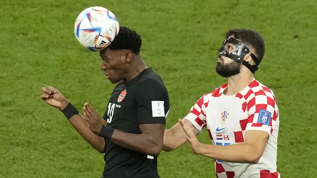 Foto: 3 Sosok Pahlawan Bertopeng di Piala Dunia 2022, Jauh dari Kesan Gaya-gayaan, Keselamatan yang Utama