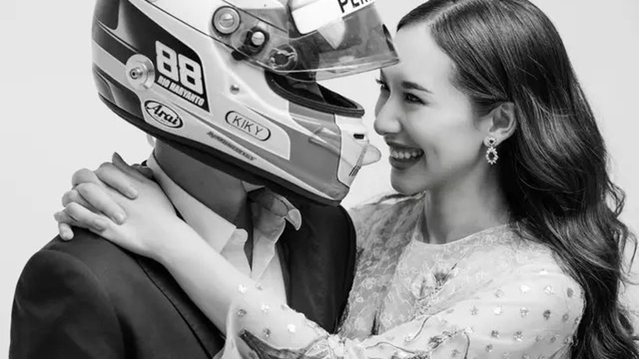 6 Prewedding Rio Haryanto dan Athina Papadimitriou, Bridal Shower Juga Sudah Digelar