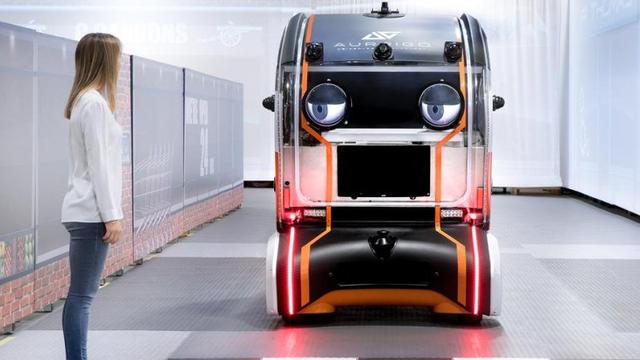 Jaguar Land Rover mobil nirsopir