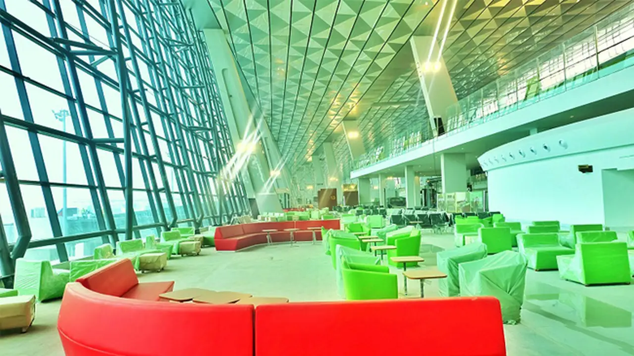 Wajah Baru Terminal 3 Ultimate Bandara Soekarno Hatta