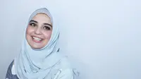 Shireen mengaku tidak terbebani untuk menjalani aktivitasnya dengan hijab.