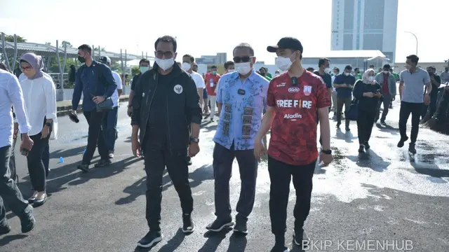 Menteri Perhubungan Budi Karya Sumadi mengunjungi Terminal Tirtonadi Solo Jawa Tengah. (Dok Kemenhub)