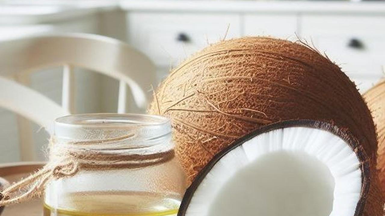 6. Minyak Kelapa Murni