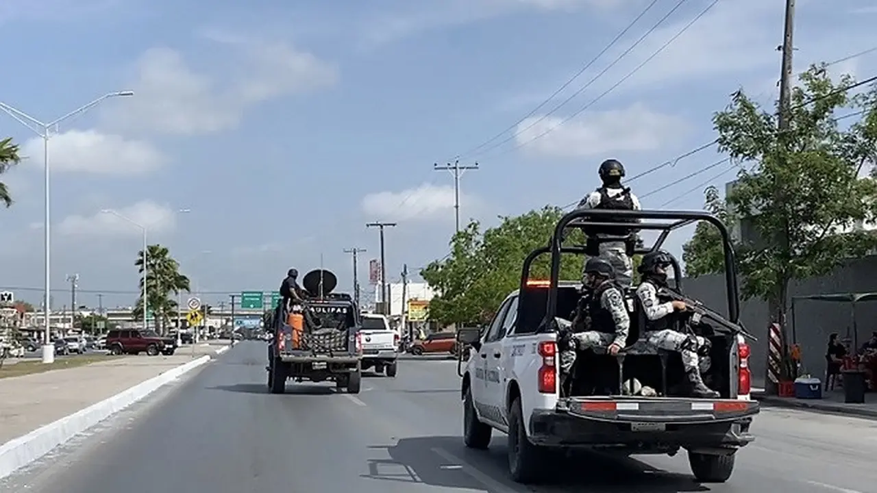 Pasukan Garda Nasional dalam operasi pemindahan dua dari empat warga Amerika Serikat yang diculik di Meksiko ke Brownsville. Foto diambil pada Selasa (7/3/2023).