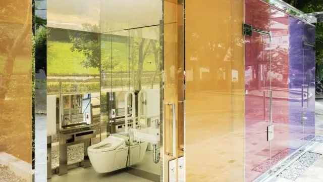 Yoyogi Fukamachi Mini Park Toilet (Shigeru Ban)
