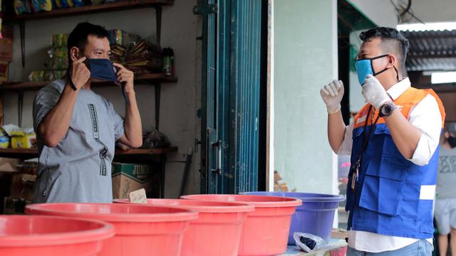Pandemi Corona, BRI Bagikan 1 Juta Masker Gratis Bagi Pedagang Pasar Tradisional