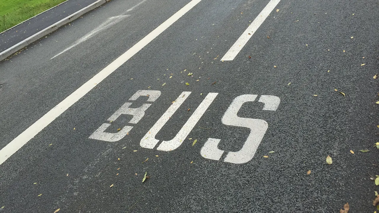 Hobi Bepergian? Pilih Hunian Berfasilitas Shuttle Bus