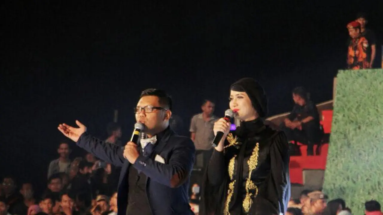 [Bintang] Ade Andrini
