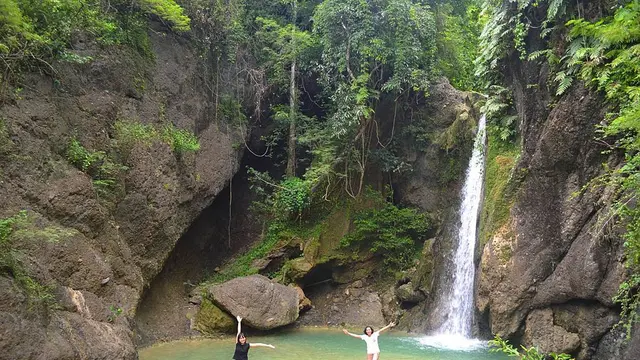 Air Terjun Grenjeng
