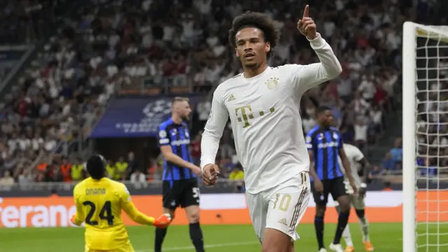Foto: Barcelona dan Bayern Munchen Menang Meyakinkan, Liverpool Dipermalukan Napoli di Liga Champions