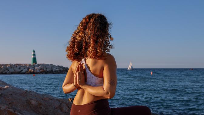 46 Kata Kata Sudah Lupakan Saja Bikin Hidupmu Lebih Tenang Ragam Bola Com