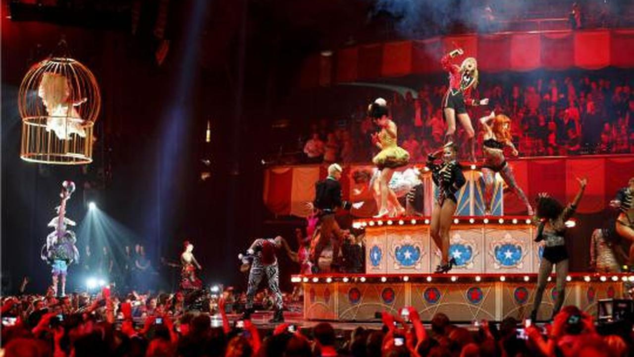 Taylor Swift bikin geger seluruh penyanyi di Eropa