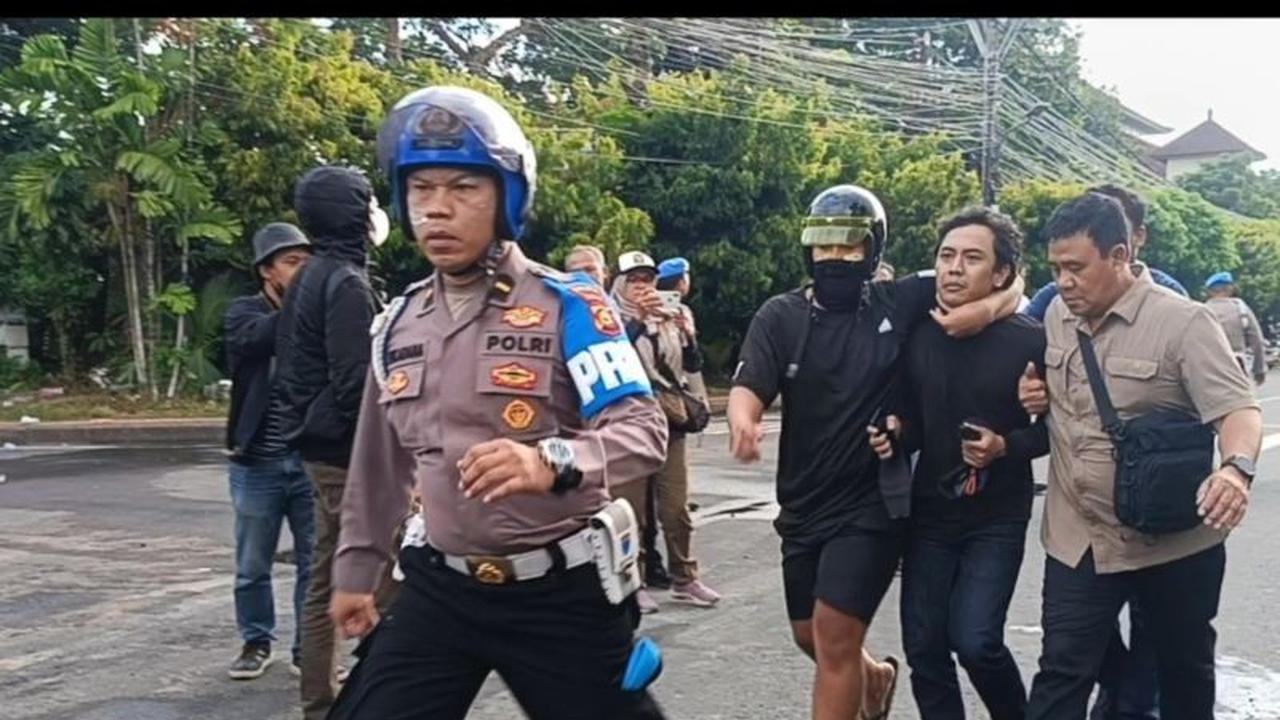 22 Peserta Aksi Demonstrasi di Denpasar Diamankan Polda Bali, Ini Kronologi Penangkapan Demonstran