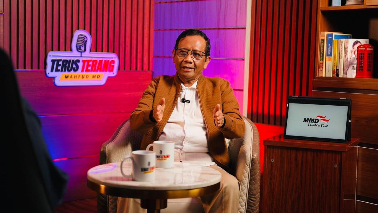 ⁠Bikin Ngeri Pulang Tak Aman, Berani-beraninya Mahfud Sambil Tertawa Bicara Soal Presiden Licik