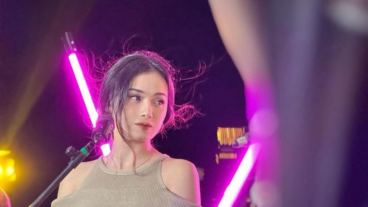 Potret Dara The Virgin Ungkap Jadi Sandwich Generation dan Hartanya Ludes Dijual Keluarga, Kini Mulai Dari Nol Lagi