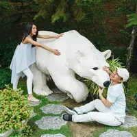 [Bintang] Raditya Dika dan Anissa Aziza