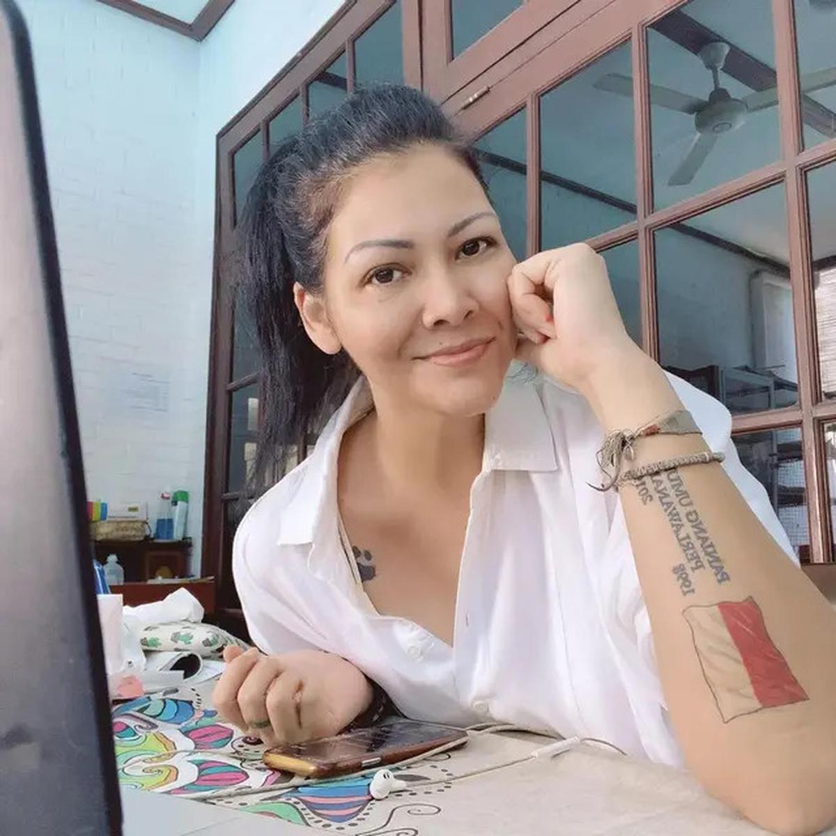 Melanie Subono Unggah Foto Lawas dengan BJ Habibie, Curhat Tiket Pesawat Mahal dan Rupiah Anjlok