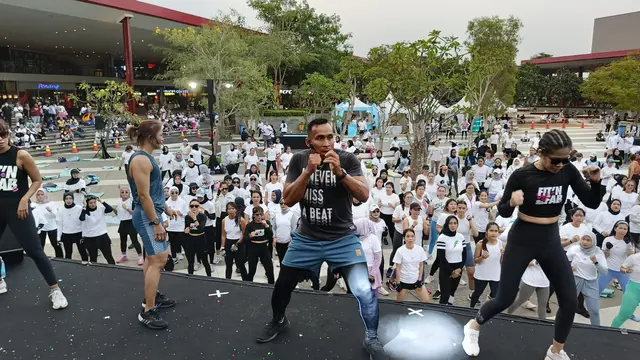 Umar Syarief, Strong Nation