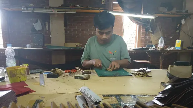 Mengunjungi Kerajinan Kulit Djoen Leather di Banguntapan, Bantul