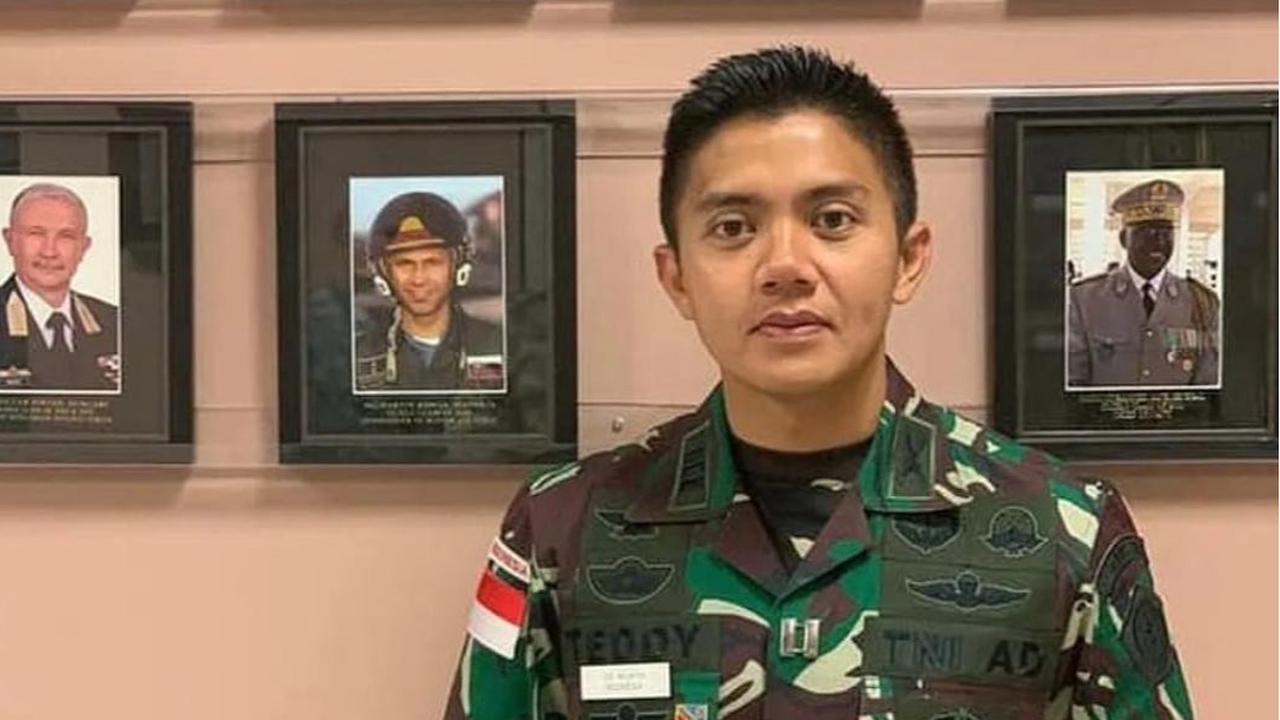 TB Hasanuddin Heran Mayor Teddy Naik Pangkat jadi Letkol: Tidak Sesuai Aturan Biasa!