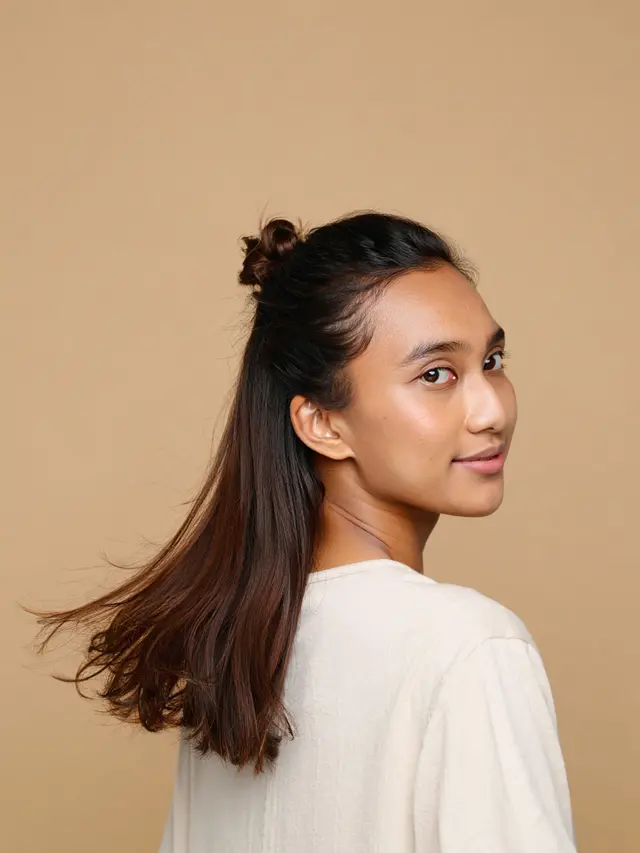 Model Rambut Wanita Berhijab Usia 20 Simple