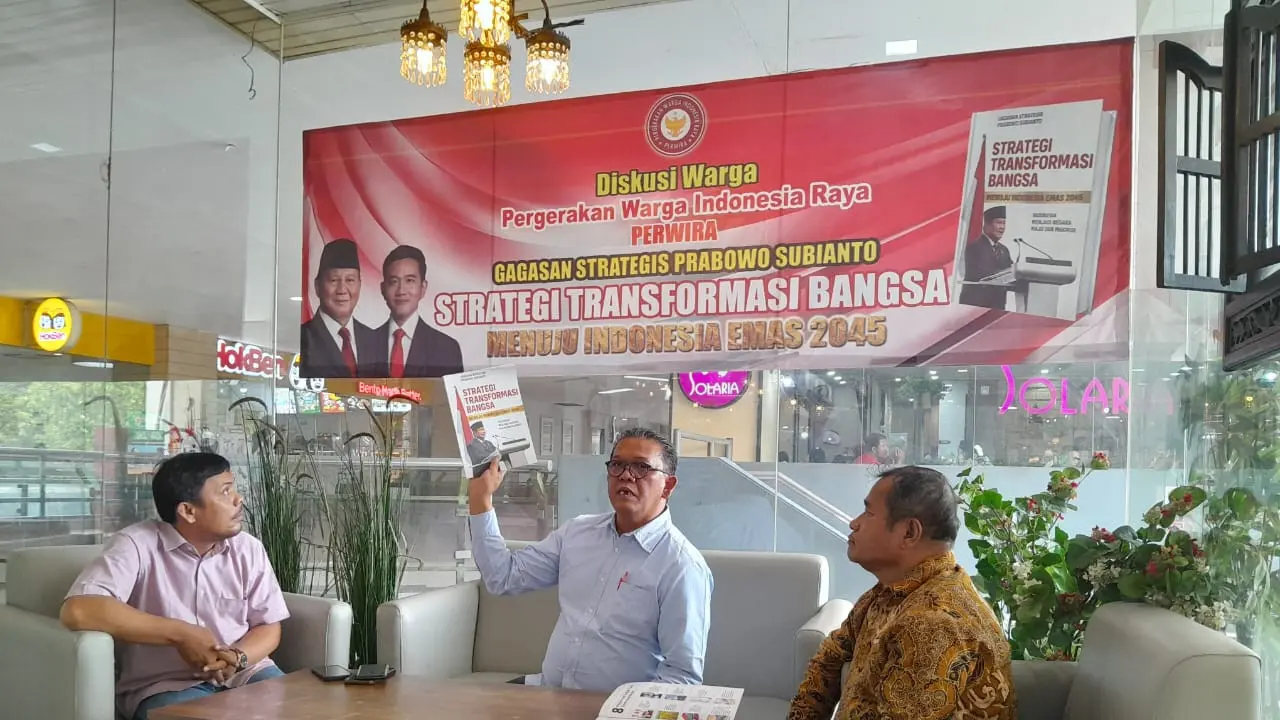 Pergerakan Warga Indonesia Raya (Perwira) menggelar diskusi buku ‘Strategi Transformasi Bangsa Menuju Indonesia Emas 2045’ Gagasan Strategis Prabowo Subianto (Istimewa)