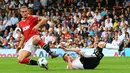 5. Nemanja Vidic (2011-2014), bersama Rio Ferdinand menjadi duet palang pintu yang sulit dilewati oleh striker lawan. Bek Serbia inilah yang membawa Setan Merah menjadi klub tersukses dengan meraih gelar ke-19 dan juga yang ke-20. (AFP/Carl De Souza)