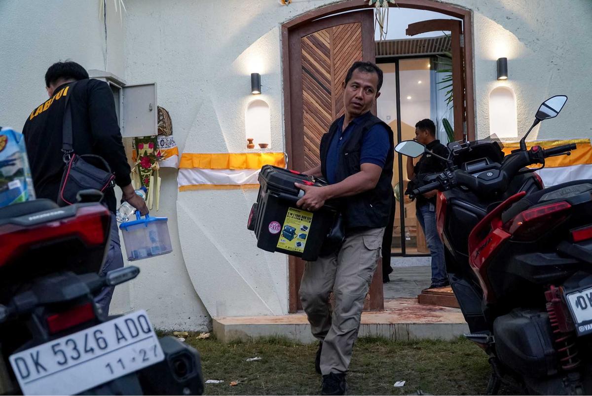 FOTO:  Polisi Olah TKP Villa di Badung Bali Lokasi Penembakan 2 WNA Australia