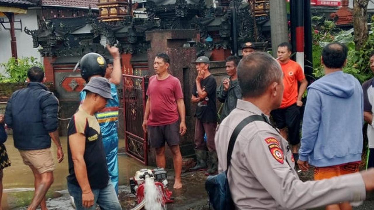 Warga Jembrana Tewas Diduga Tersengat Listrik Saat Banjir Bali