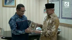 Pemerintah mengkaji ulang pembebasan Terpidana terorisme Abu Bakar Baasyir. MUI menyambut baik jika pada akhirnya pemerintah membebaskan Abubakar Baasyir. Faktor usia dan kesehatan menjadi pertimbangan MUI jika Baasyir akhirnya dibebaskan