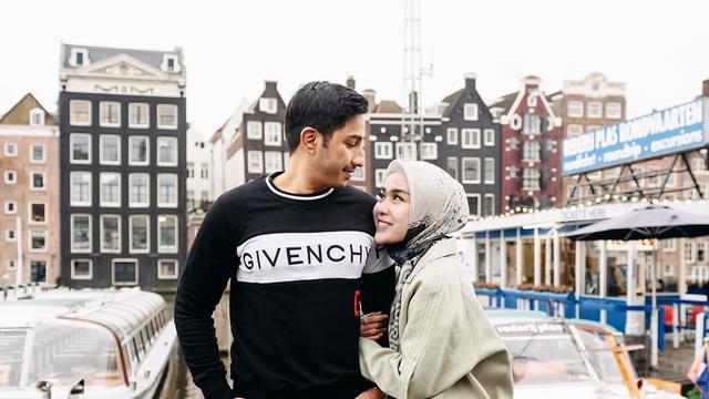 6 Pesona Lukman Azhari, Suami Medina Zein yang Bertubuh Atletis