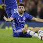 Striker Chelsea Diego Costa mengaku tertarik menjajal Liga Prancis. (AP Photo/Alastair Grant)