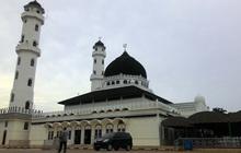 Kemegahan Masjid Abu Beureueh yang dibangun dari beras segenggam