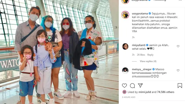 Ussy Sulistiawaty liburan bersama keluarga