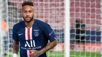 2. Neymar - Penyerang berusia 28 tahun ini membawa perubahan besar untuk PSG di kompetisi Liga Champions musim 2019/2020. Neymar tampil impresif dan menjadi pemain kunci dari kemenangan PSG di Liga Champions musim ini. (AFP/Lluis Gene/pool)