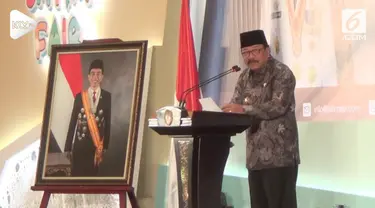 Gubernur Jawa Timur Soekarwo menunggu hasil pemeriksaan Komisi Pemberantasan Korupsi (KPK) mengenai penanganan Bupati Malang Rendra Kresna, sebelum mengambil langkah untuk kepentingan pemerintahan.