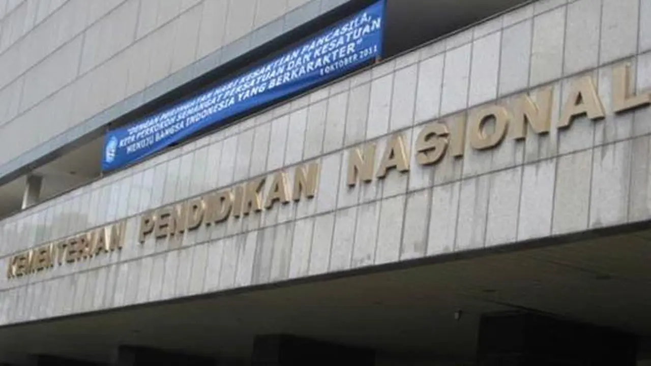 kemendikbud-130920b.jpg